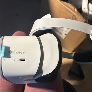 Lenovo mirage solo Daydream VR Headset